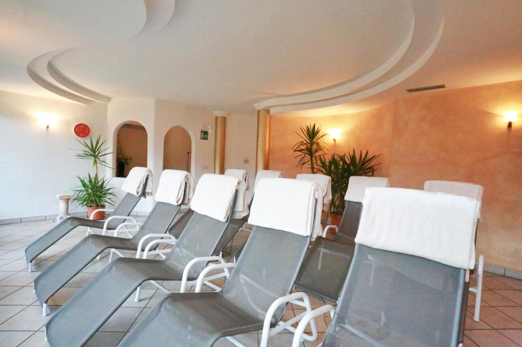 Hotel Ploseblick Natz-Schabs Esterno foto
